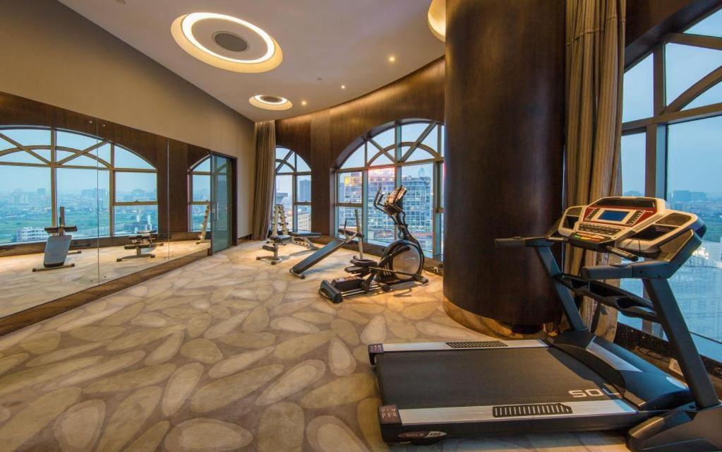 Maison New Century Hotel Dongguan Dongguan  Esterno foto